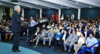 Caiado articula ampliação de consórcio intermunicipal para gestão do Samu